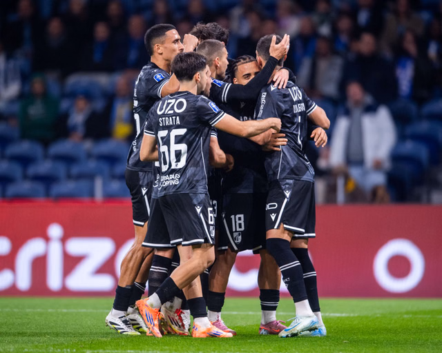 Nacional vs Vitoria de Guimaraes: Duel Sengit Perebutan Poin di Estádio da Madeira